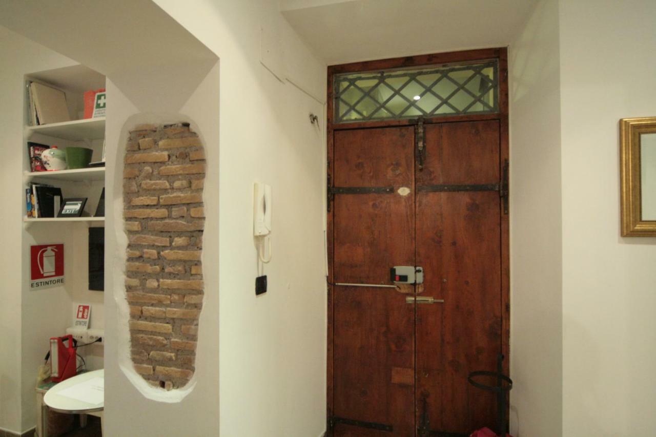 House Monti 1875 Pensión
